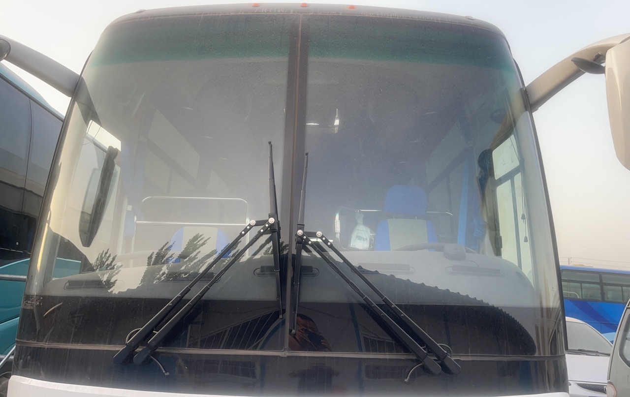 35-65 Seater Used Diesel Engine Coach Bus with Flexible Seating Options