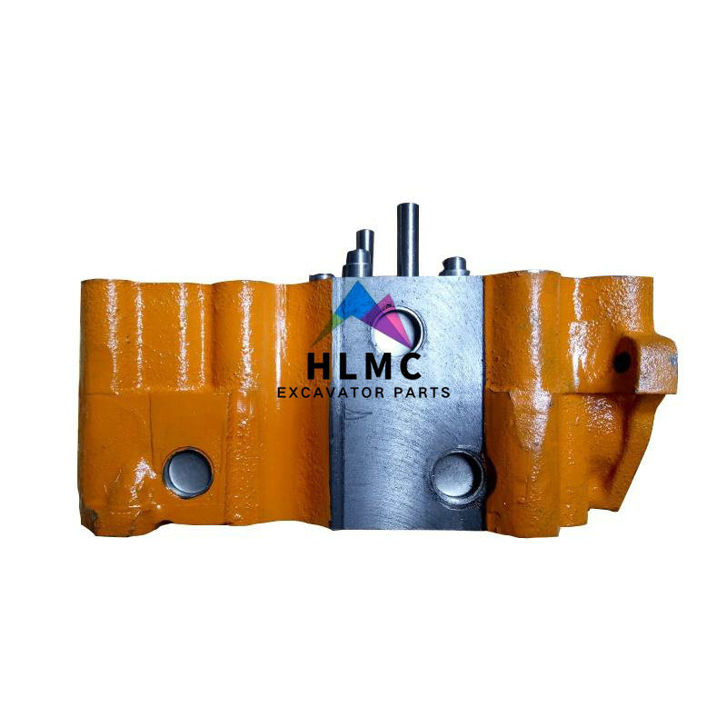 6D125-5 S6d125 6d125 Diesel Excavator Engine Parts Cylinder Head 6151-11-1102 6151-11-1110