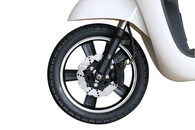 2019 Thunder White Moped Scooter Electric With Pedal Charging Time 6-8h Display LED/LCD