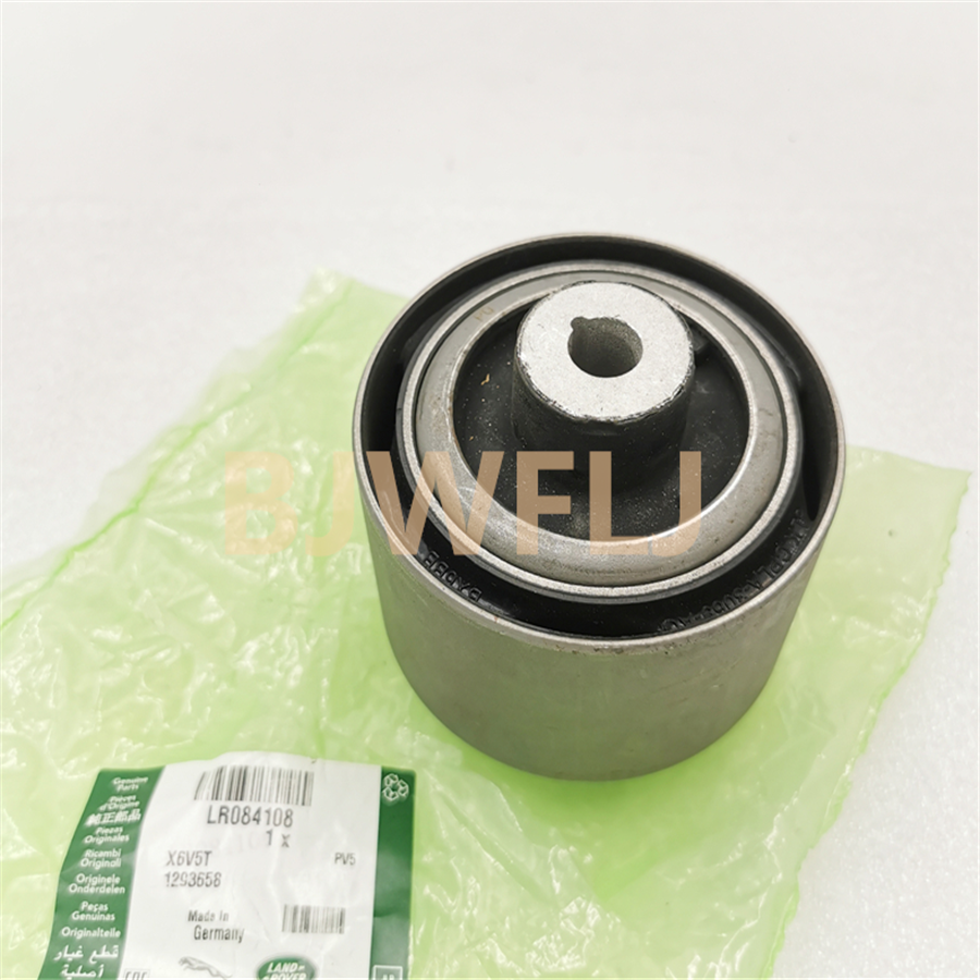 2013-2014 Range Rover LH RH Under Control Arm Bushings LR084108 LR100072 LR148836