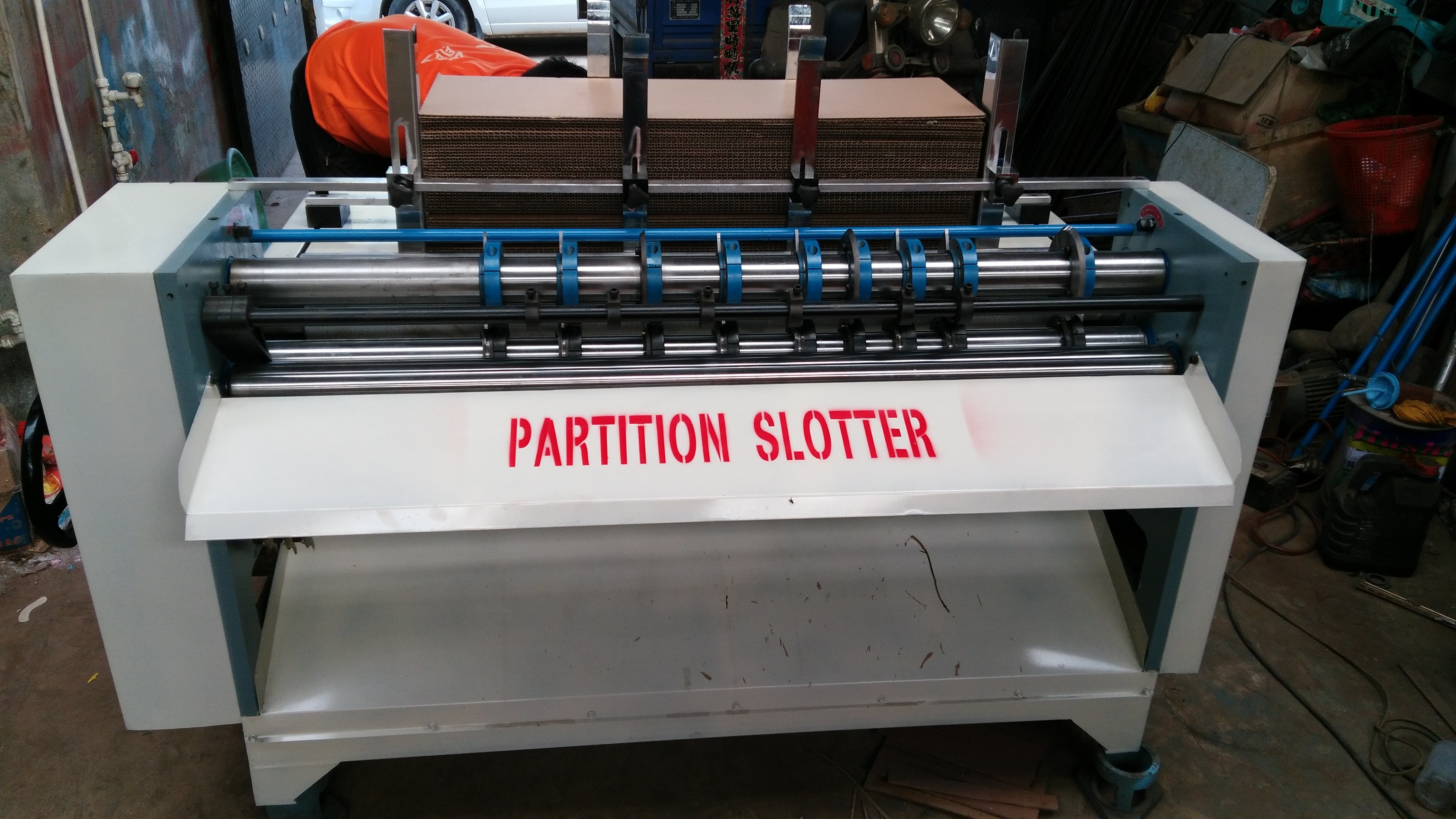 High Precision Partition Slotter Machine 50 Sheets/Min Dimension 2000x1000x1000mm