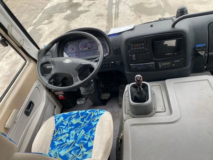 2nd Hand Bus Sliding Windows Yuchai Engine 19 Seats Air Conditioner Uesd Dongfeng Mini Bus DFA6600