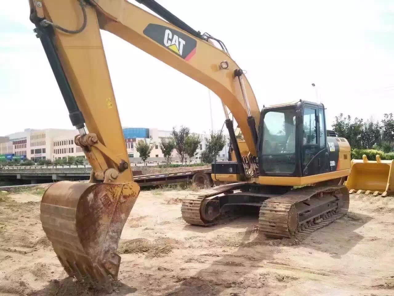 Used CAT 320D2GC Construction Excavator Excellent Condition 93KW Rated Power