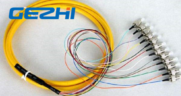 Multi - Fiber 12 Core Optical Fiber Components , 1 /1.5 Meter FC Ribbon Pigtail