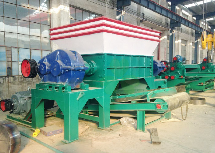 Two Shaft Waste Plastic Shredder Machine With Φ400×40 Knife Size 45×2KW