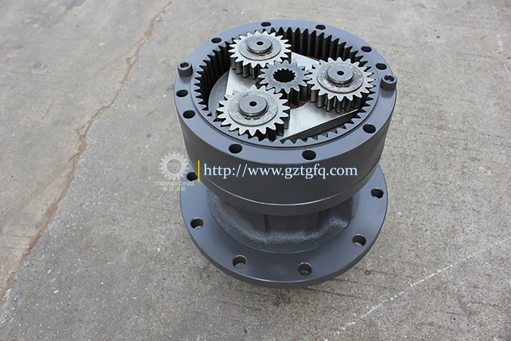SH135 Excavator Swing Gearbox Construction Machinery Swing Reduction KMC0093