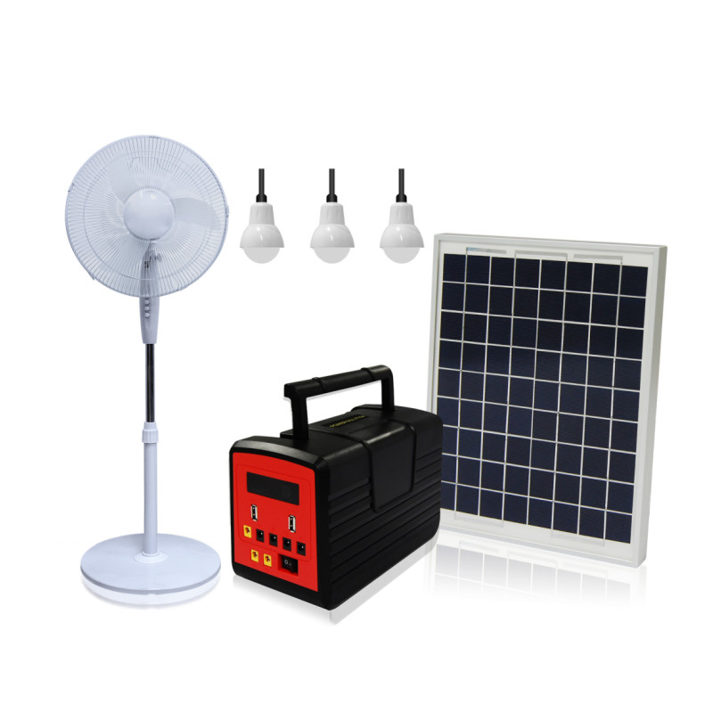 Quality Solar Home Lighting Systems with phone charging and lighting function for sale