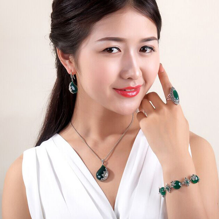 Sterling Silver Marcasite Earrings Green Agate Retro Jewelry (JA1729GREEN)