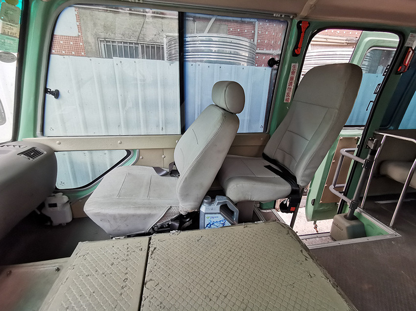 15-23 Seats Used Mini Coach LHD Euro 3 Second Hand Passenger Bus