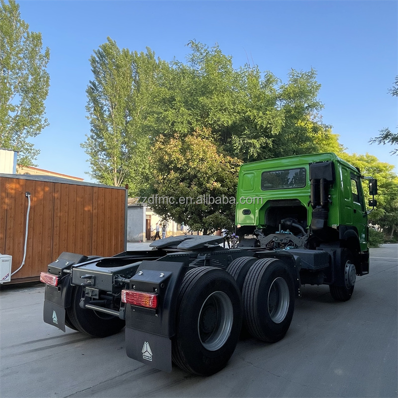 Dongfeng 6X4 375HP 420HP 12-Wheel Dump Tipper Truck with 21-30 Ton Loading Capacity