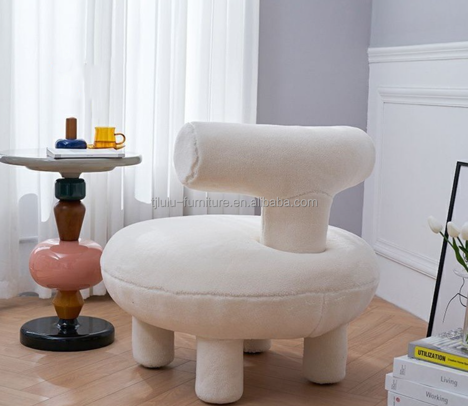 Solid Wood Dining Sofa Chair in Modern Nordic Lamb Wool Style for Waiting and Dining Room
