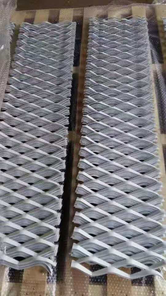 35cm Width Aluminium Galvanized Expanded Metal Mesh Sheet 1.5mm Thickness
