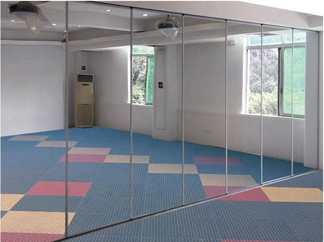 Customized Mirror Surface Glass Movable Wall Partition For School Dance Room