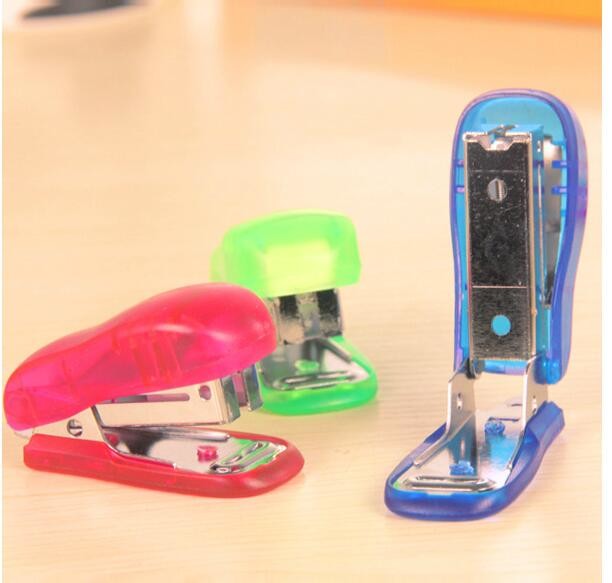 Blue Color 10 Sheets Paper Available #10 staple Plastic And Metal Material Stapler