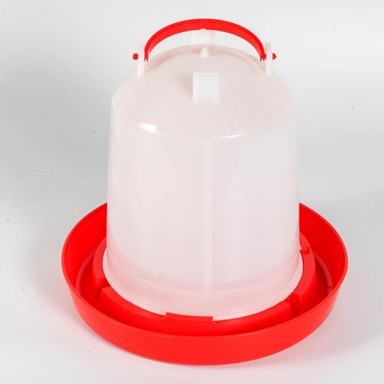 Poultry Farming 1.5kg 4kg Chicken Feeders And Drinkers For Broiler