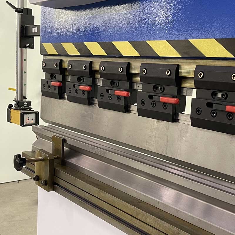 5x3200MM Carbon Steel Hydraulic Press Brake Double Servo Control With TP10S