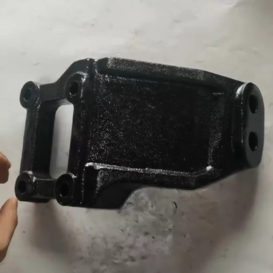 Shacman X3000 Delong M3000X3000 Car Fitment Engine Right Front Bracket DZ95259590086