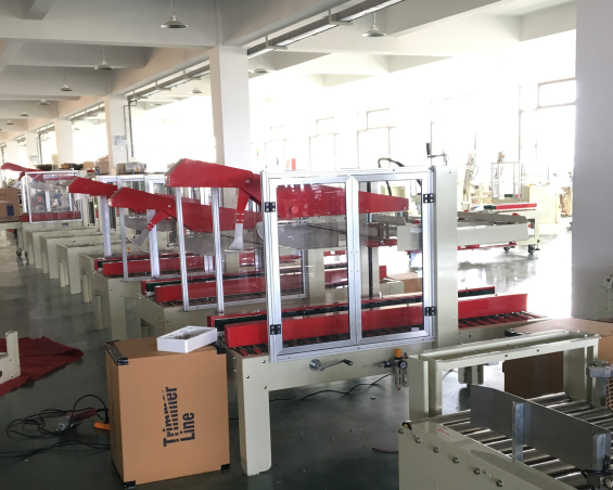Semi Automatic Bottle Blowing Machine PET Plastic Bottle Blow Molding Machine