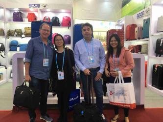Guangzhou Yuehu Leather Co., Ltd.