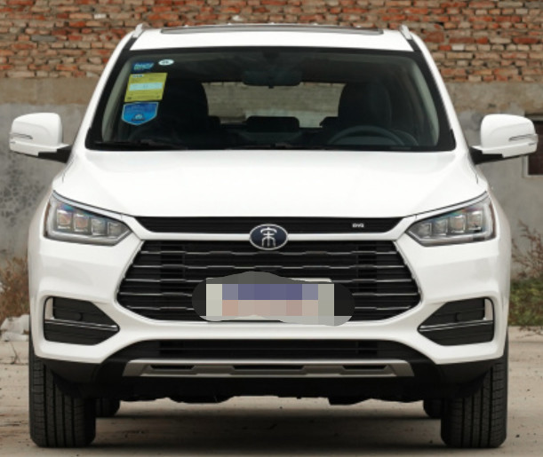 BYD Song 2021 Classic Edition 1.5T Gasoline Manual Luxury Compact 5 Door 5 Seats SUV