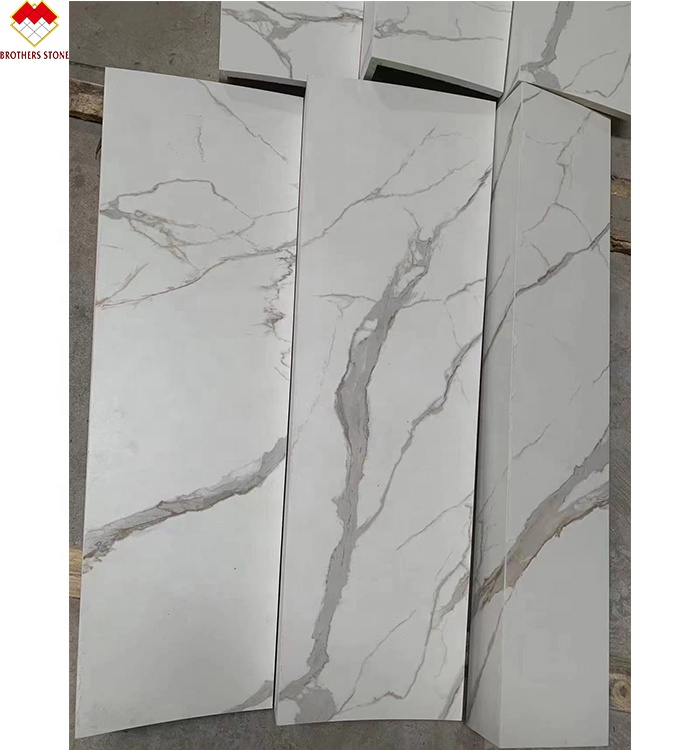 Indoor Stairs Made of Artificial Stone with Calacatta Pattern and LED Lighting Cover