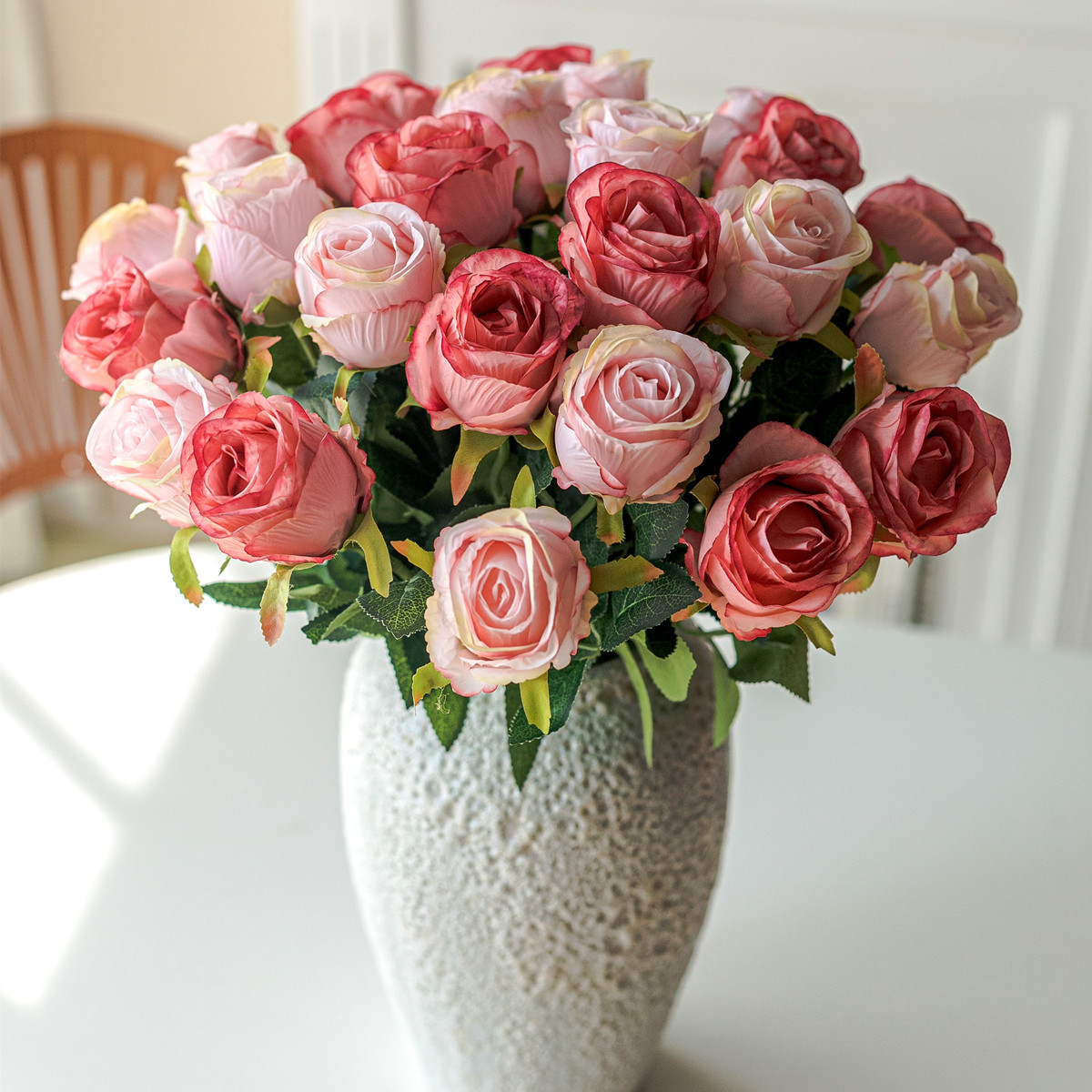Rose simulation flower silk flower 2022 new bouquet plastic flower arrangement decoration living room decoration fake flower