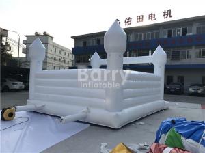 Quality Outdoor White Bounce House With Roof For Wedding Bouncy Castle For Party Inflatable Wedding Bounce House for sale