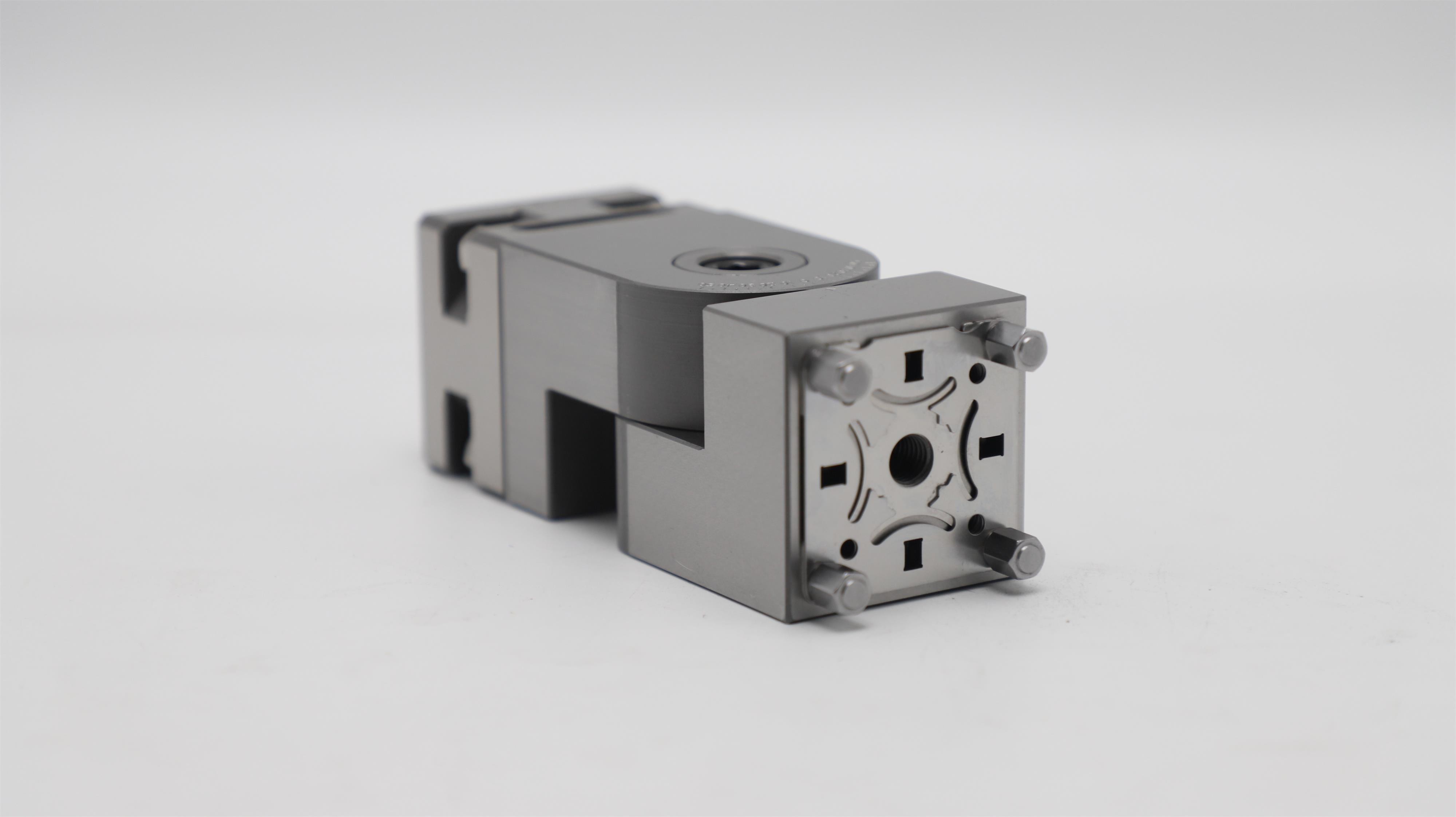 Customized Injection Molding In Automotive Industry Injection Molding Machine Parts