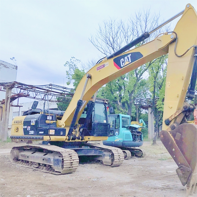 Japan Original 26 Ton Used Caterpillar Cat 326D Excavator in Good Working Condition