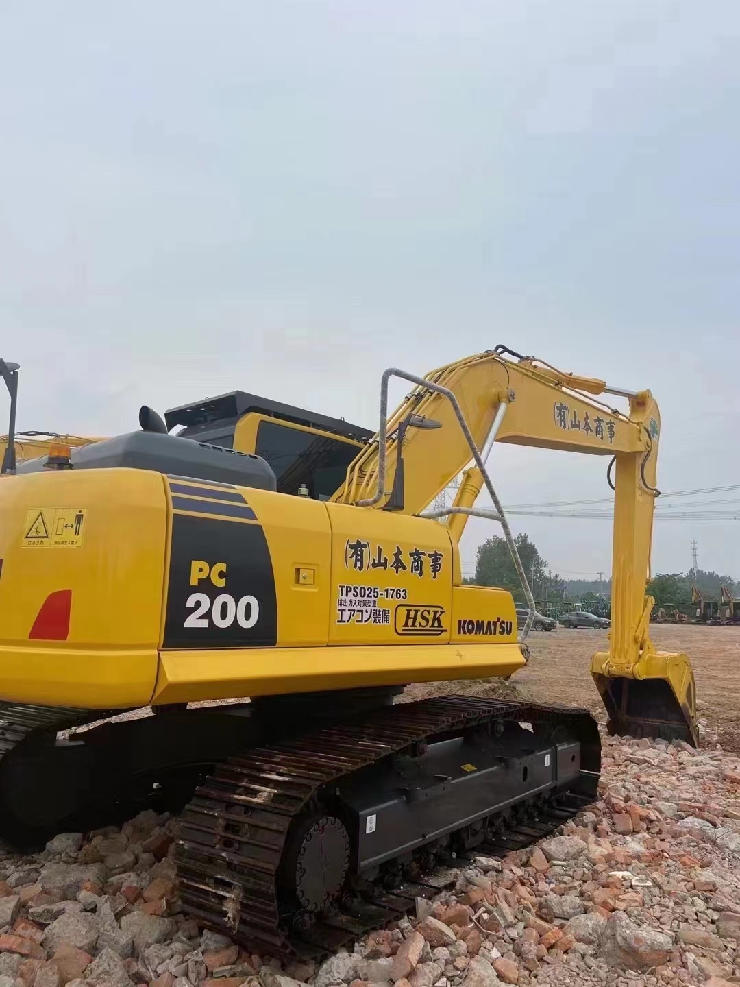 Komatsu PC200-8 PC200-7 Excavator with Cummins Engine 110KW Used Crawler Excavator