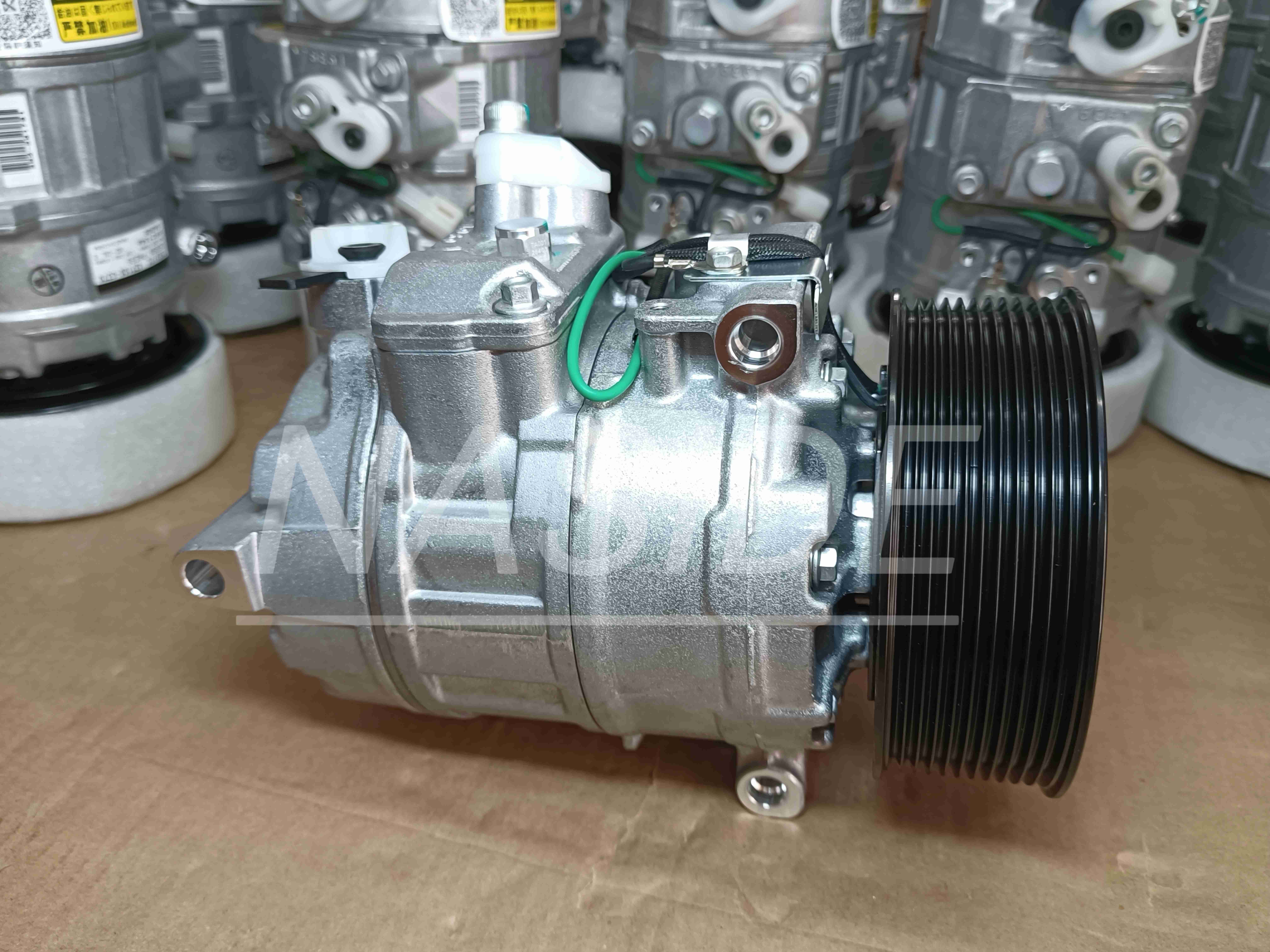 Auto AC Conditioning Compressor For Mercedes-benz truck 10PA15C A5412301311 11PK