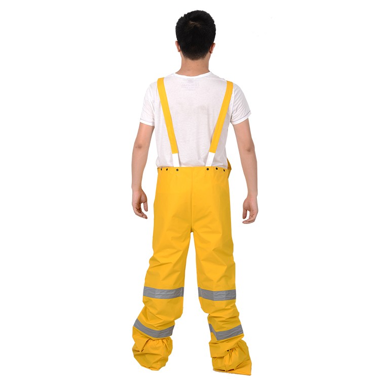 Upgrade Your Fishing Gear with R102 PVC/Polyester/PVC Hooded Rain Suit All-Season Wear