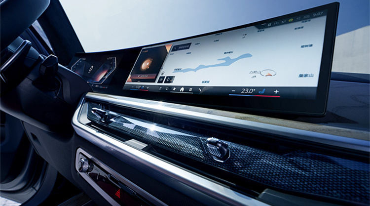 Family-friendly B-MWs X5 Sporty Luxurious Off-road SUV with Max Speed of 222km/h and LED Headlights