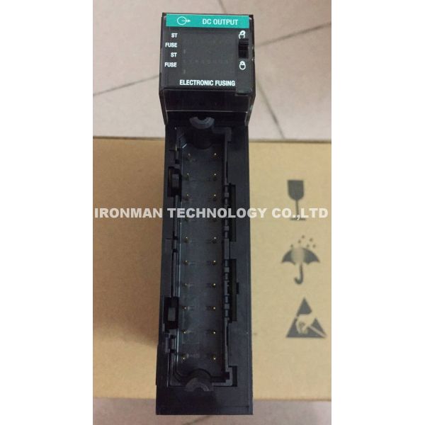 Allen Bradley 1756-OB16E 1756 0B16E ControlLogix Output Module 16 Point