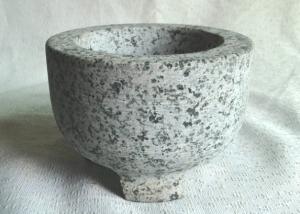Quality Custom Shape Granite Stone Bowl Outside Honed Finish Non Toxic With 3 Legs for sale