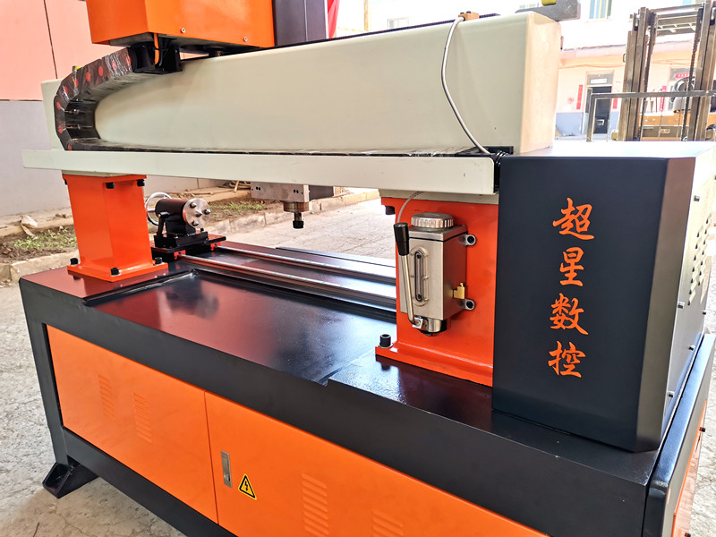 3D 4 Axis Rotary Cylinder Engraving Wood CNC Router Machine For Handicraft Making
