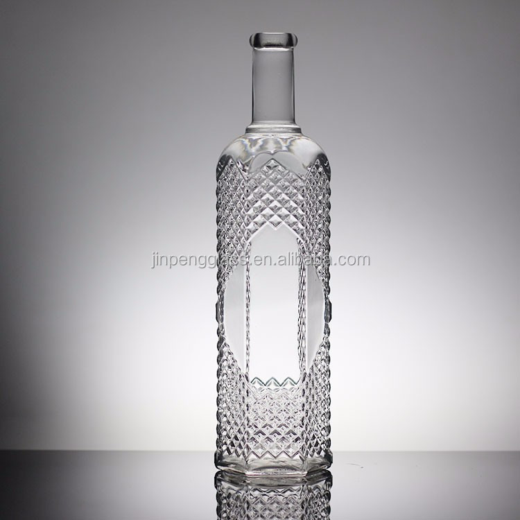 As Customized 500ml Glass Vodka Bottles With Screw Cap for Vodka Surface Handing