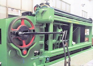 Buy Heavy Duty Hexagonal Mesh Machine With Automatic Oil System , 3300mm Width at wholesale prices