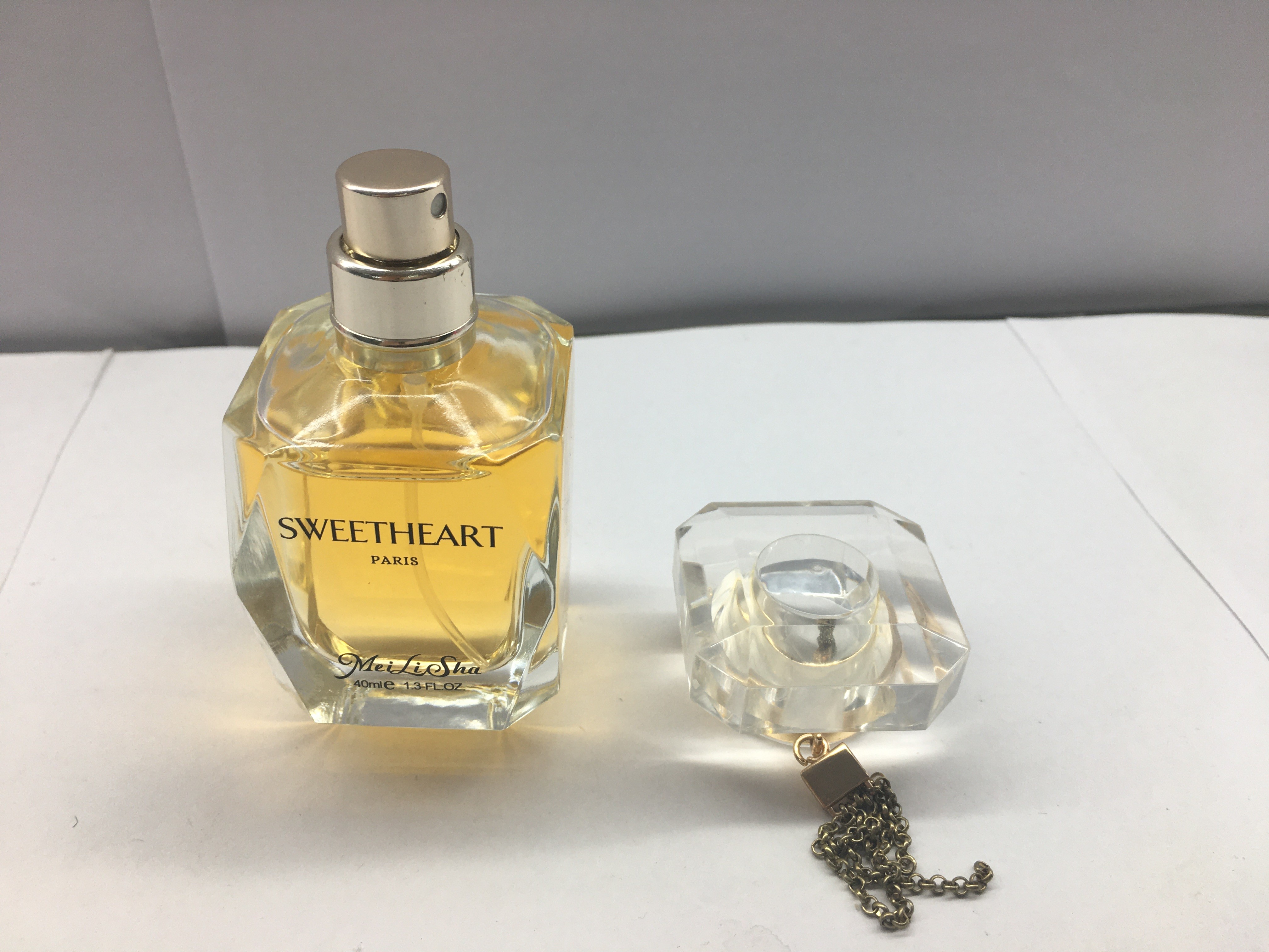 50ml Glass Perfume Bottles Aluminum Sprayer Empty Atomizer Bottles