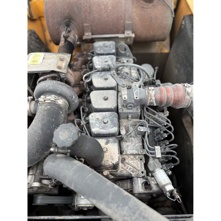 Good Working Condition 25 Ton Used Hyundai 225-7 Excavator with 21000 KG Machine Weight