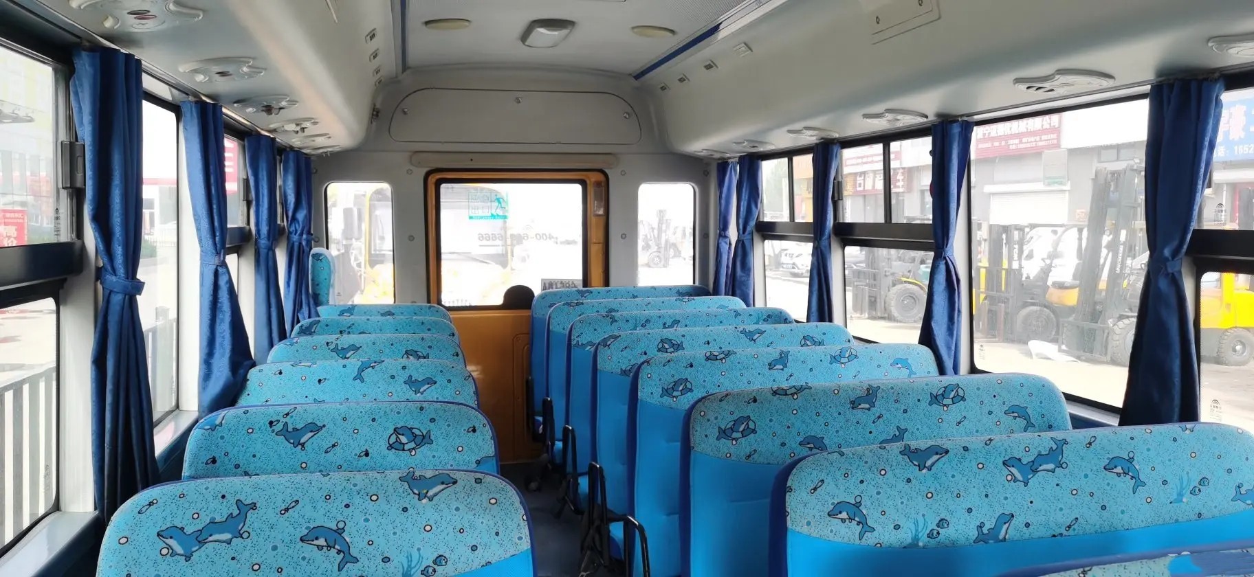 Purchase Used School Bus 41 Seats 7 Meters Sliding Windows 2nd Yutong Bus ZK6729D