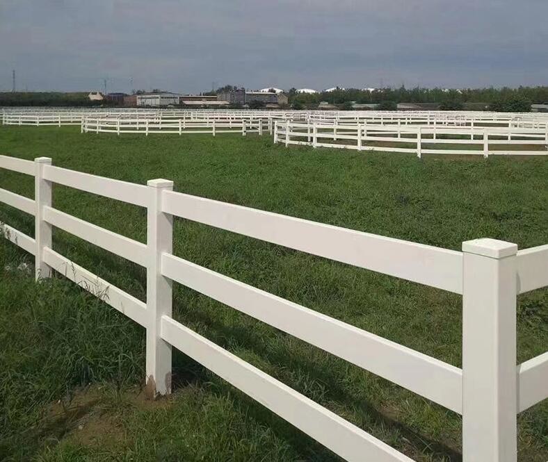 Popular 3 Rail 1.5m Welded Wire Horse Fence Pvc Farm Vinyl Impact Resistance