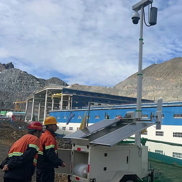 Portable Solar Light Tower Surveillance Tower Lighting Mining Operations Mobile Lighting Tower