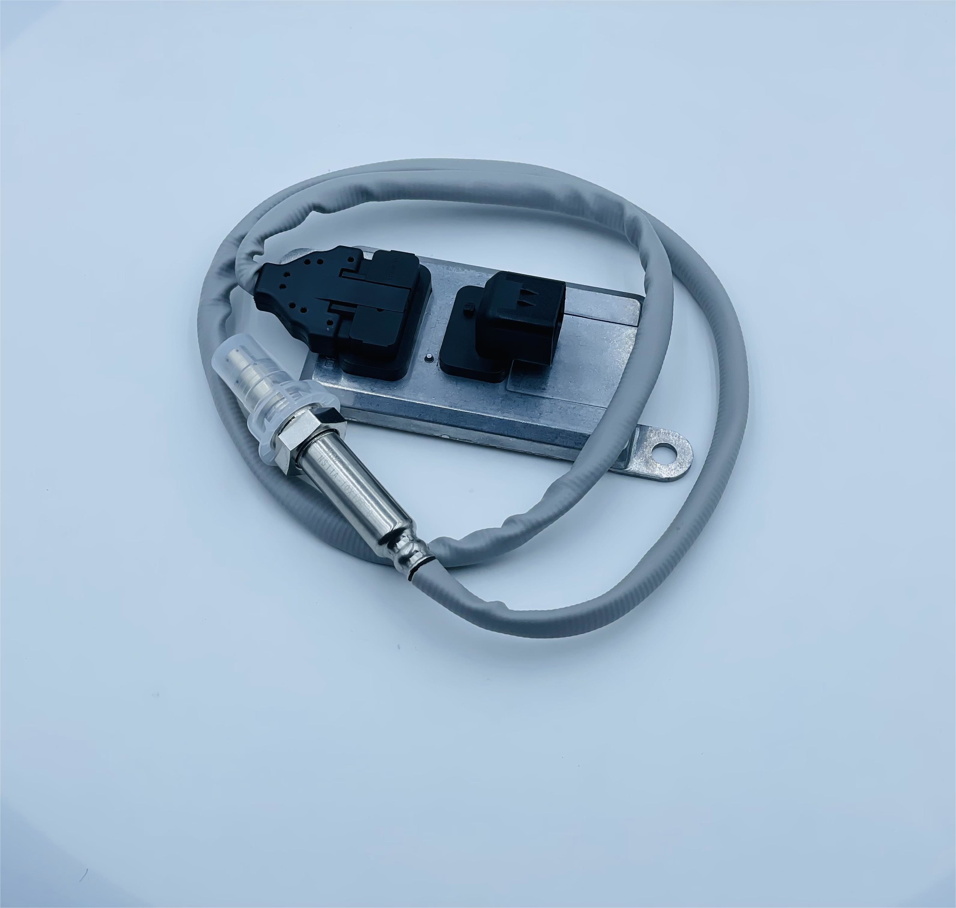 24V Nitrogen Oxygen Truck NOx Sensor For CAT 441-5128-04 441512804