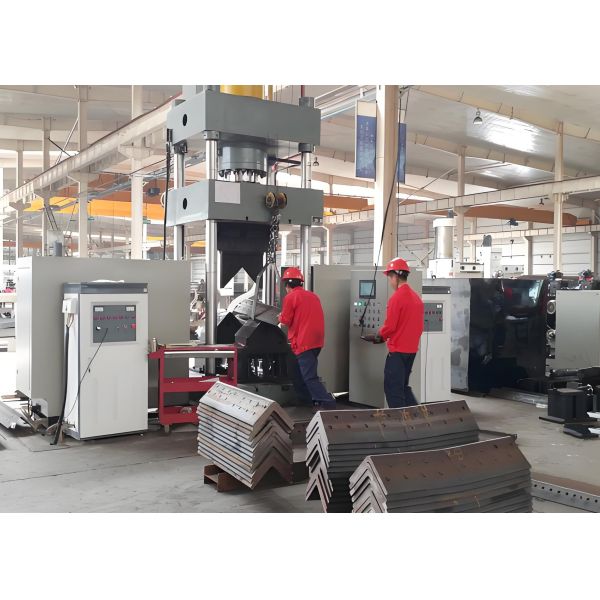 950mm Oil Tank Stroke Model HQ360-900 CNC Plate Sheet Heating Bending Machine 4.2x4.5x4.1m Overall Size