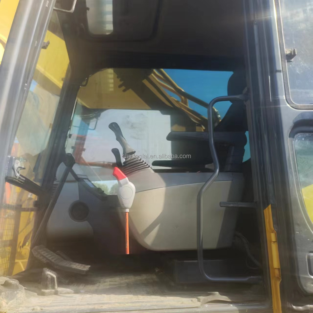 Original Hydraulic Valve Used Komatsu PC 400 Excavator with 42100KG Operating Weight