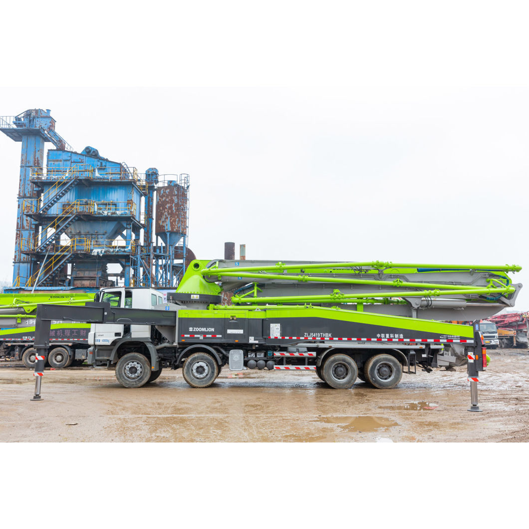 China 38-48m 56-60m Concrete Machine Construction Machinery 49-55m Pump Truck Used Concrete Pump