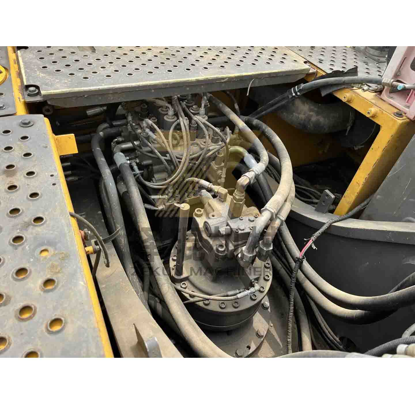 2020 Used Volvo EC300DL Crawler Excavator with Japanese Engine