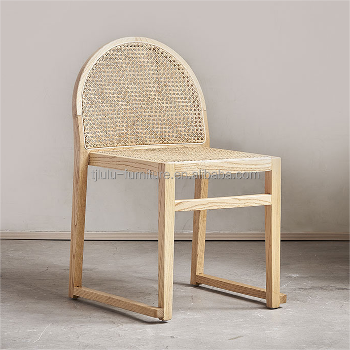 Home Furniture Natural Solid Wood Luxury Rattan Dining Chair for Modern Restaurant