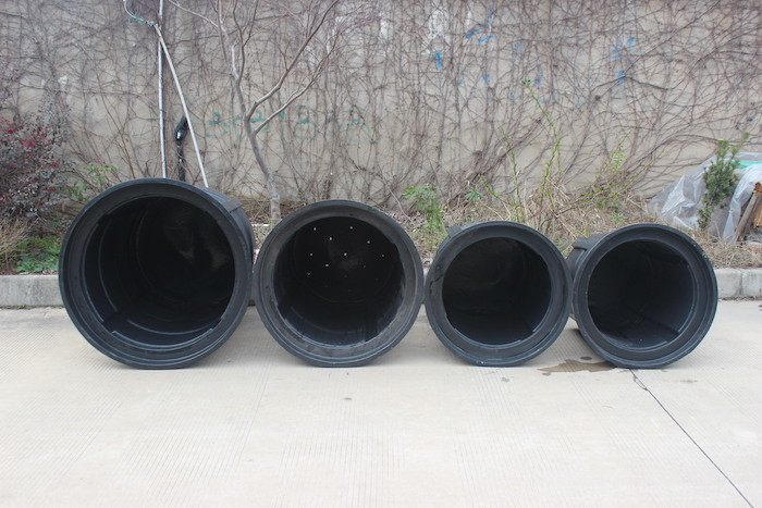 Polishing Rotational Moulding Mould For Sewage Inspection Manhole